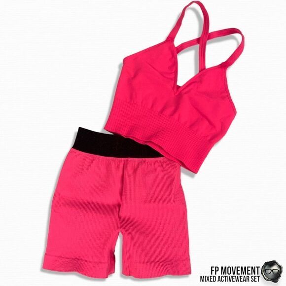FP MOVEMENT MIXED ACTIVEWEAR SET: GOOD KARMA CROP TANK + PRAJNA SHORTS IN MALIBU - Picture 1 of 15